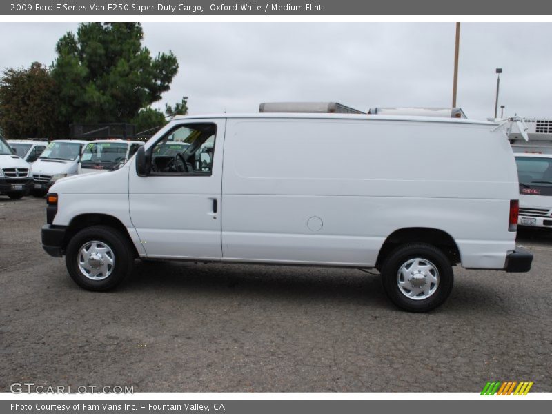 Oxford White / Medium Flint 2009 Ford E Series Van E250 Super Duty Cargo