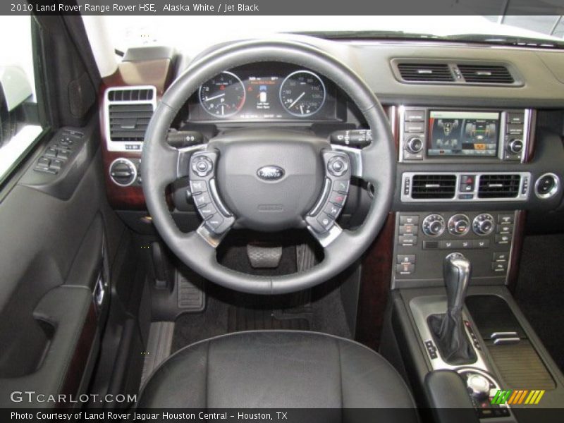 Alaska White / Jet Black 2010 Land Rover Range Rover HSE