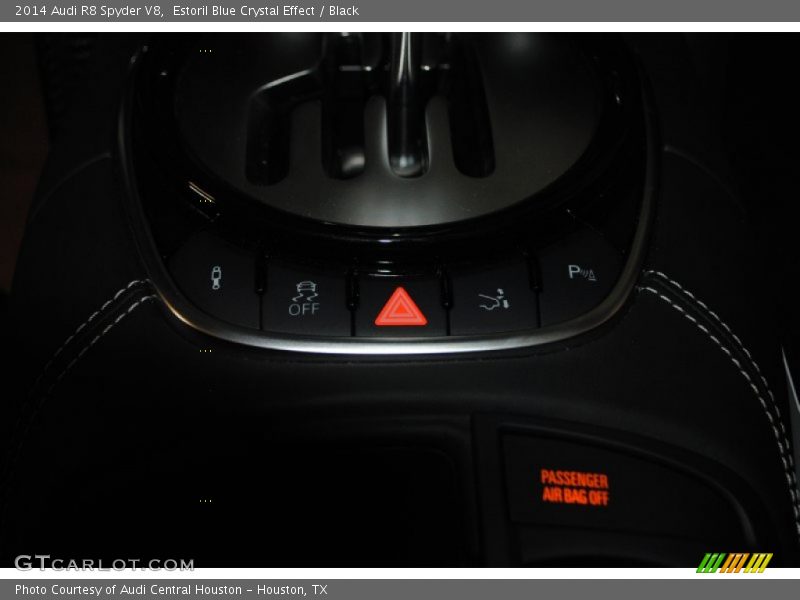 Estoril Blue Crystal Effect / Black 2014 Audi R8 Spyder V8