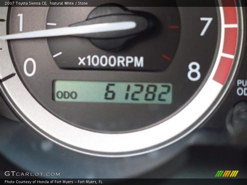 Natural White / Stone 2007 Toyota Sienna CE