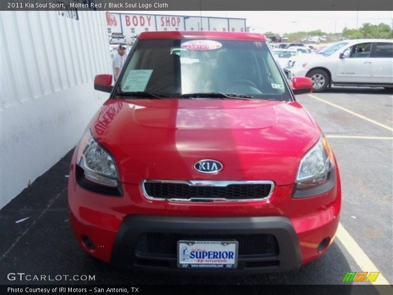 Molten Red / Black Soul Logo Cloth 2011 Kia Soul Sport