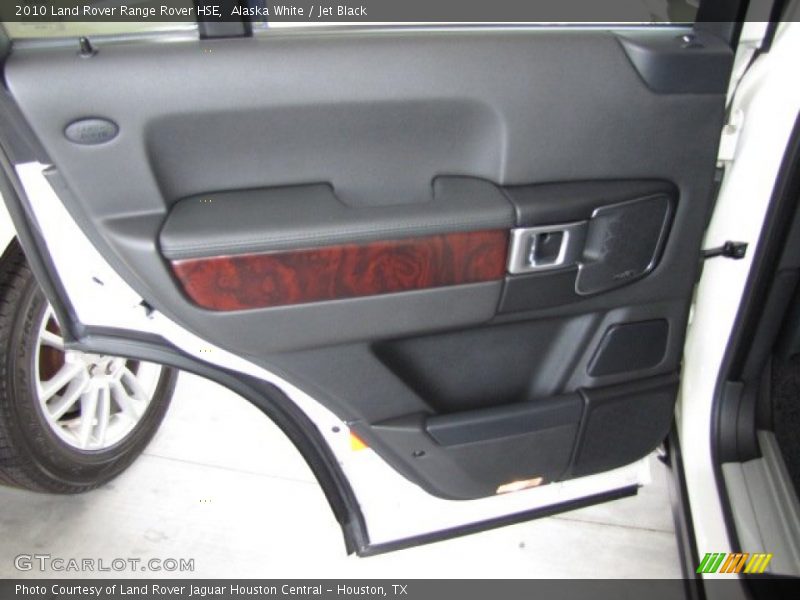 Alaska White / Jet Black 2010 Land Rover Range Rover HSE