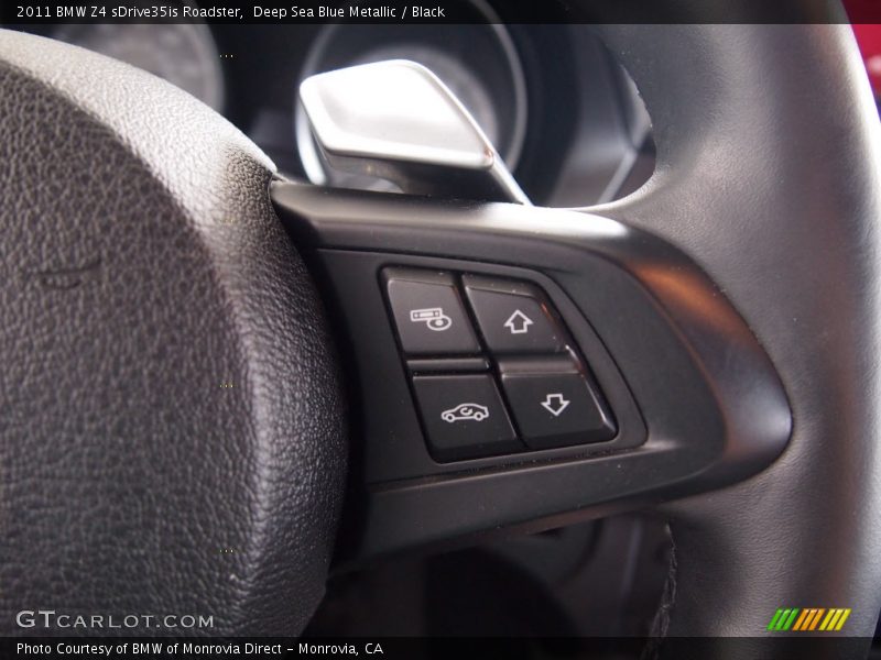 Controls of 2011 Z4 sDrive35is Roadster