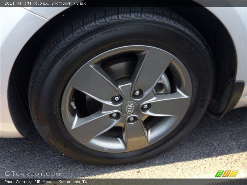Bright Silver / Black 2011 Kia Forte Koup EX