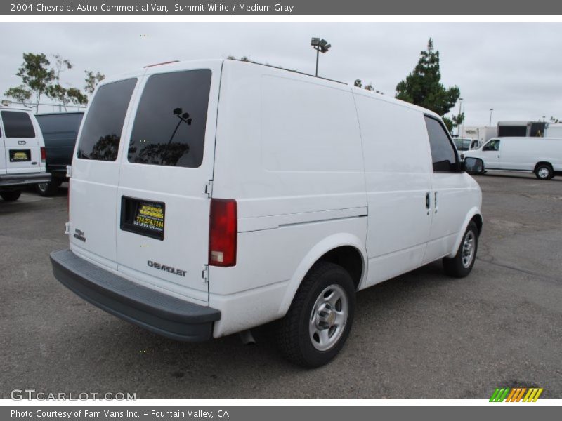 Summit White / Medium Gray 2004 Chevrolet Astro Commercial Van
