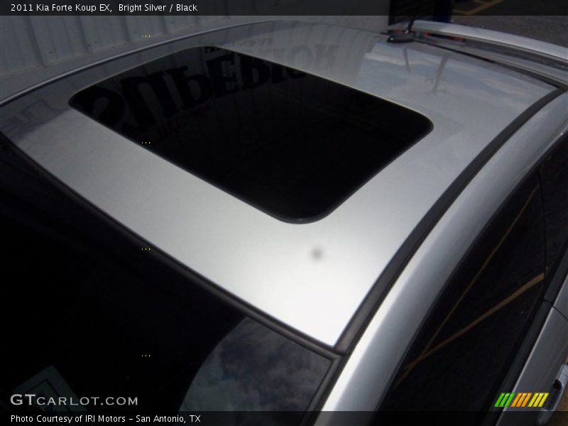 Bright Silver / Black 2011 Kia Forte Koup EX