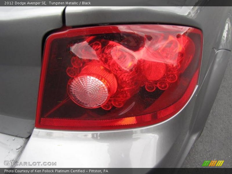 Tungsten Metallic / Black 2012 Dodge Avenger SE