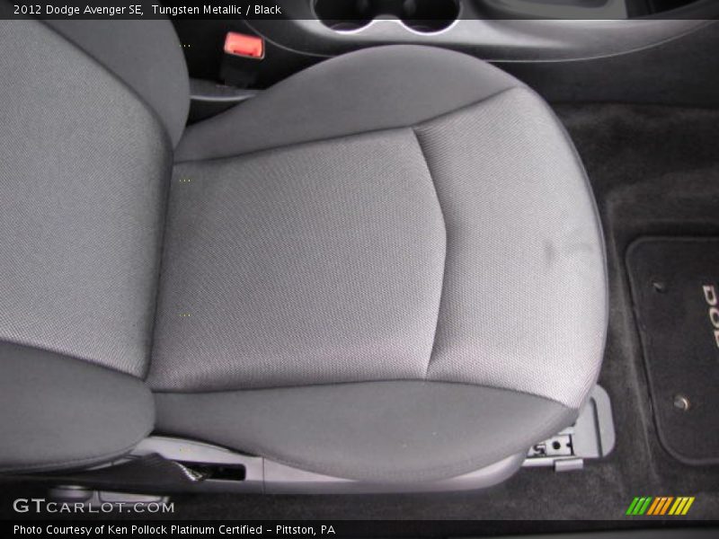 Tungsten Metallic / Black 2012 Dodge Avenger SE