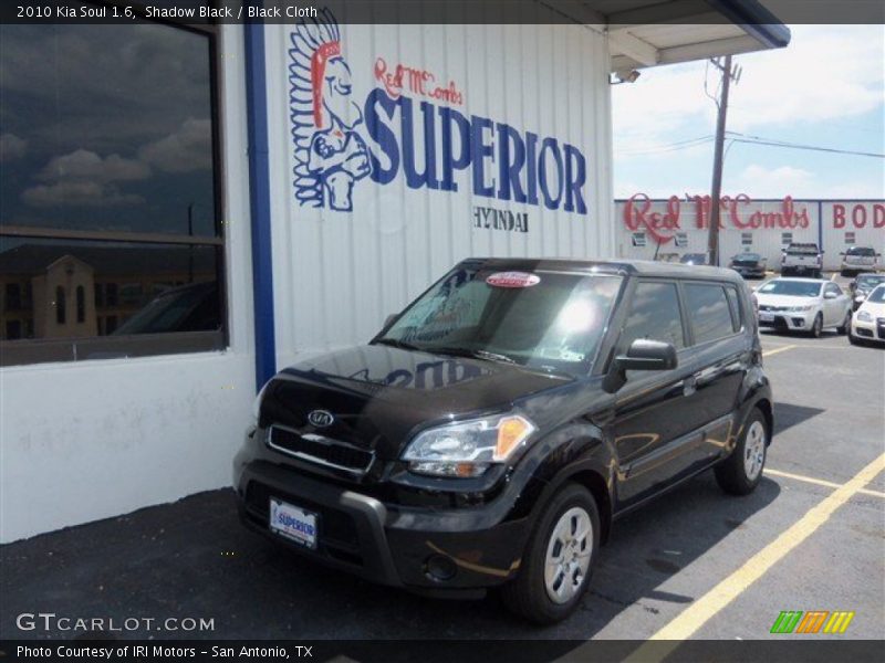 Shadow Black / Black Cloth 2010 Kia Soul 1.6