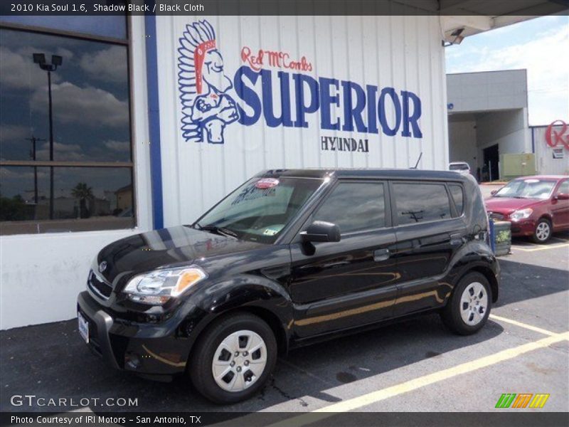 Shadow Black / Black Cloth 2010 Kia Soul 1.6