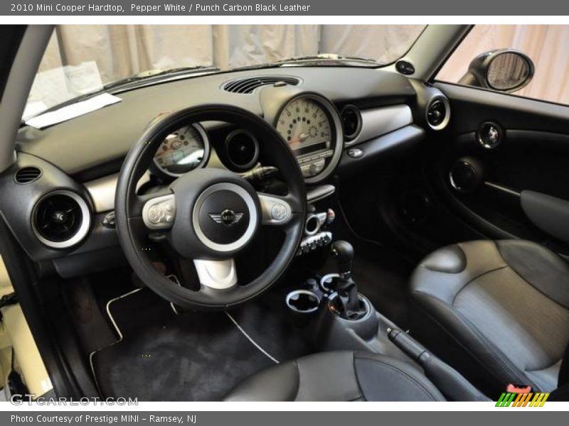 Pepper White / Punch Carbon Black Leather 2010 Mini Cooper Hardtop