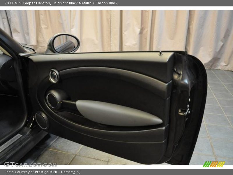 Midnight Black Metallic / Carbon Black 2011 Mini Cooper Hardtop