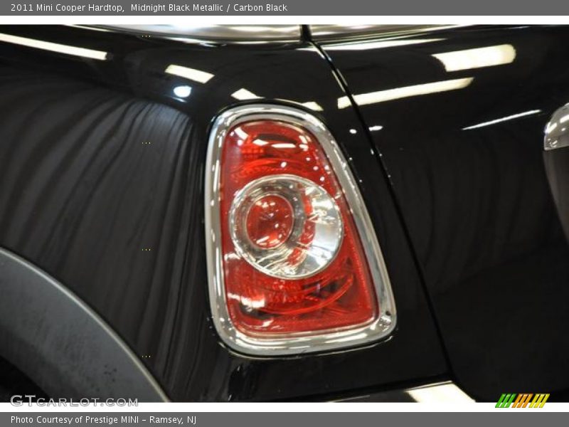 Midnight Black Metallic / Carbon Black 2011 Mini Cooper Hardtop