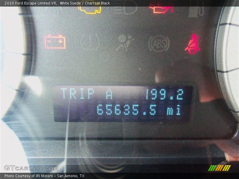 White Suede / Charcoal Black 2010 Ford Escape Limited V6