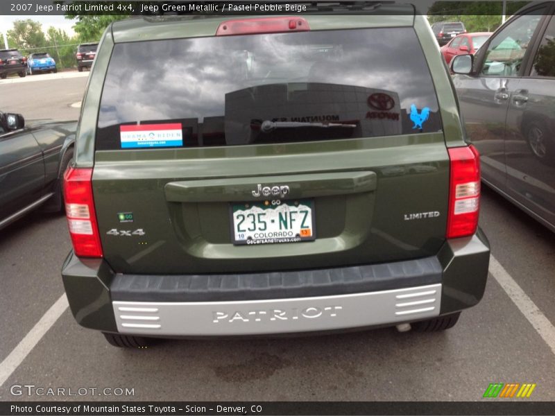 Jeep Green Metallic / Pastel Pebble Beige 2007 Jeep Patriot Limited 4x4