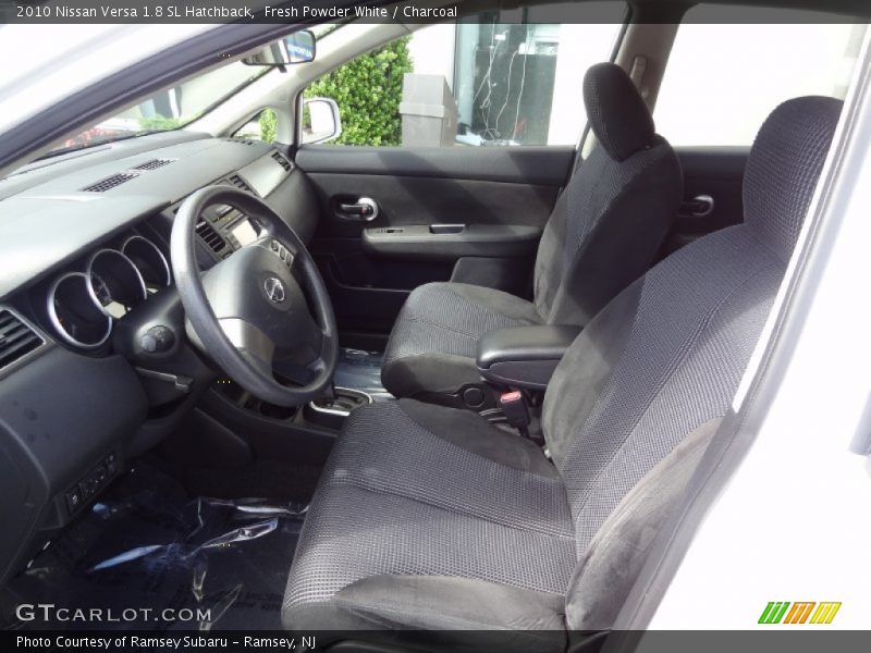 Fresh Powder White / Charcoal 2010 Nissan Versa 1.8 SL Hatchback