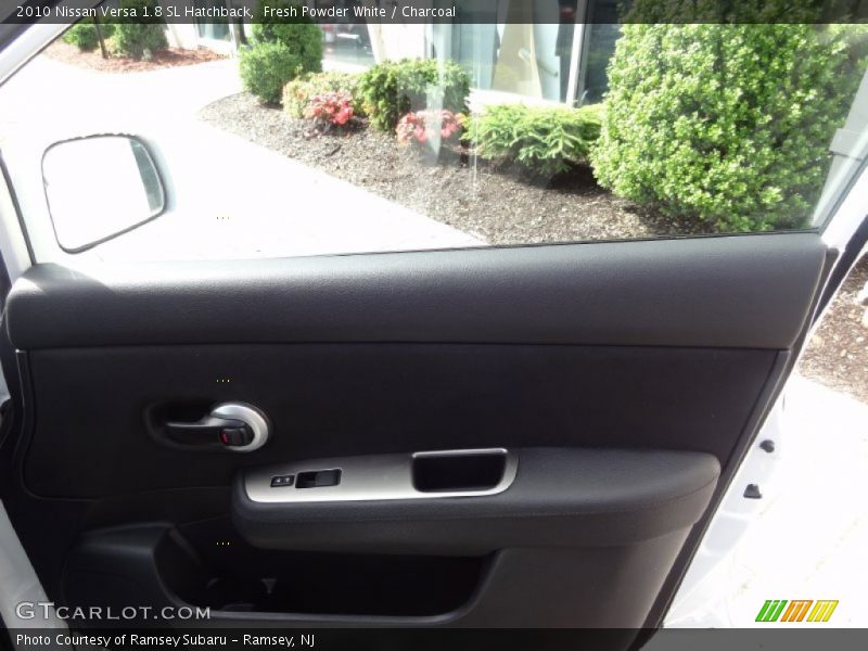 Fresh Powder White / Charcoal 2010 Nissan Versa 1.8 SL Hatchback