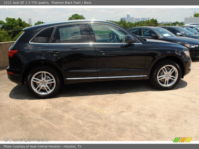 Phantom Black Pearl / Black 2013 Audi Q5 2.0 TFSI quattro