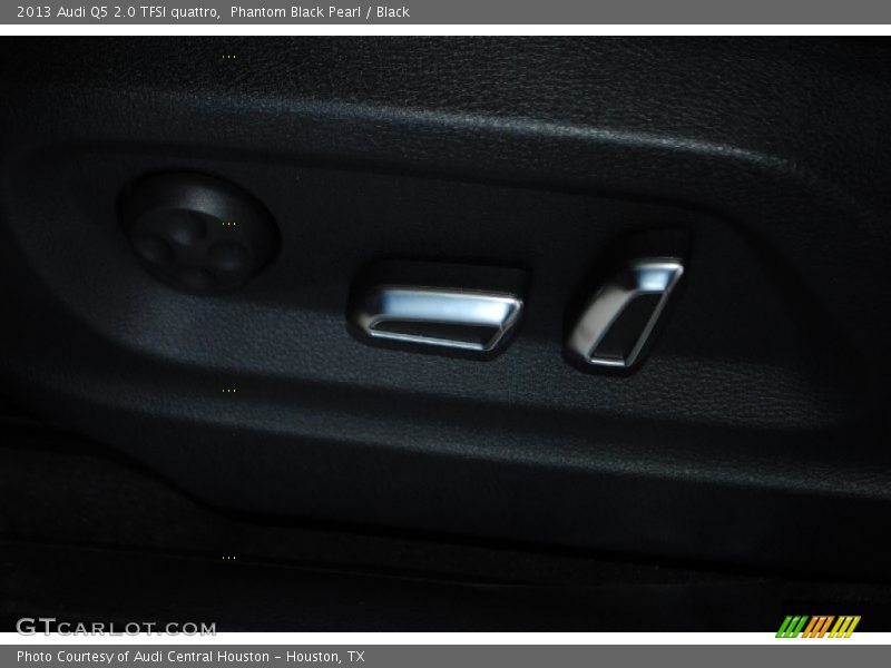 Phantom Black Pearl / Black 2013 Audi Q5 2.0 TFSI quattro