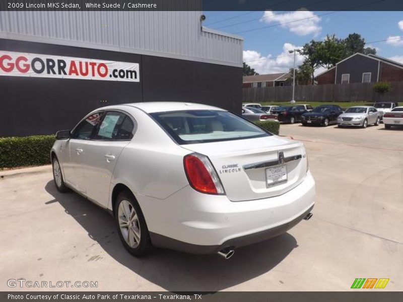 White Suede / Cashmere 2009 Lincoln MKS Sedan