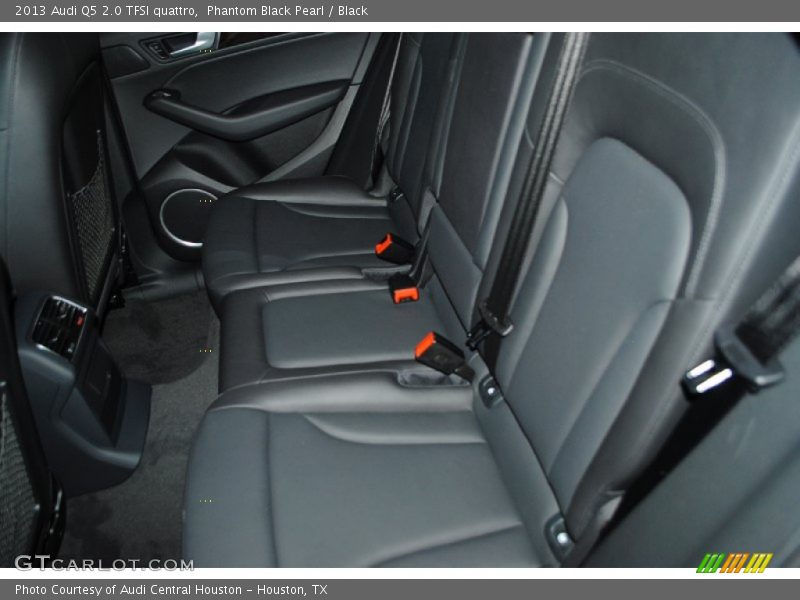 Phantom Black Pearl / Black 2013 Audi Q5 2.0 TFSI quattro