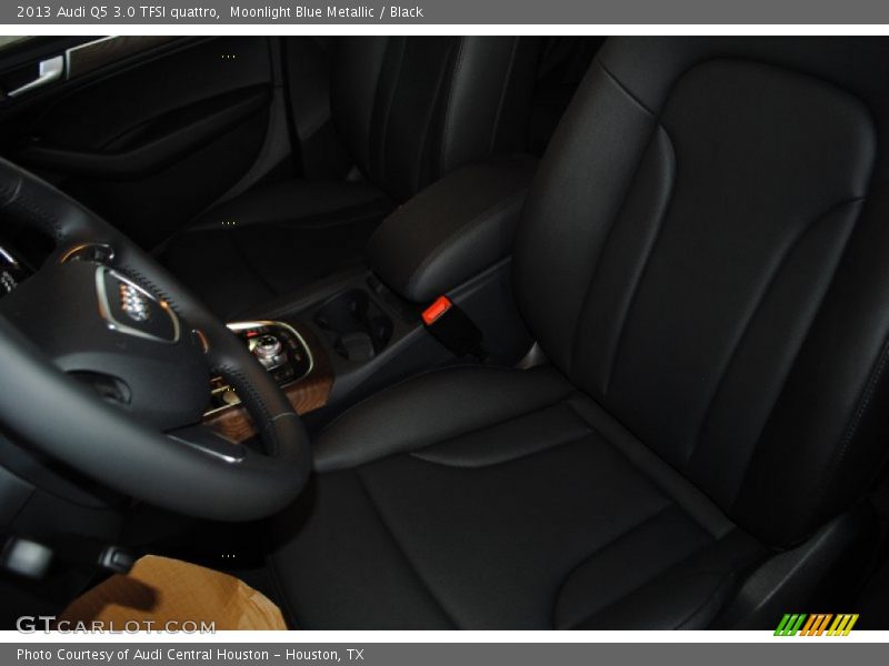 Moonlight Blue Metallic / Black 2013 Audi Q5 3.0 TFSI quattro