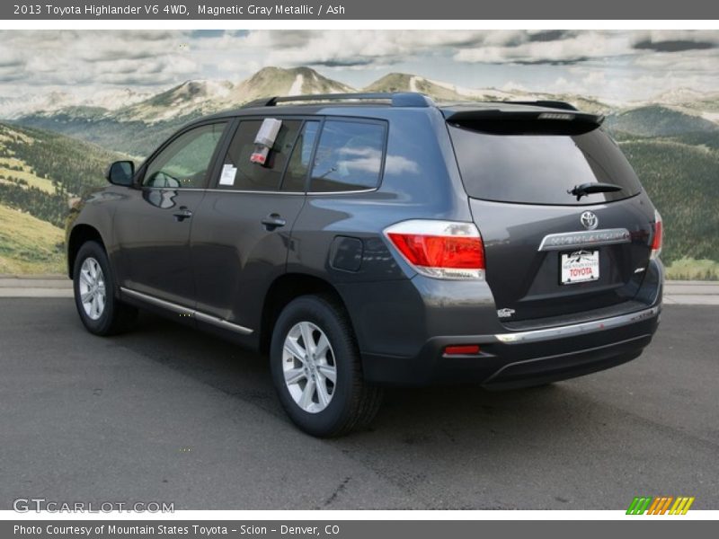 Magnetic Gray Metallic / Ash 2013 Toyota Highlander V6 4WD
