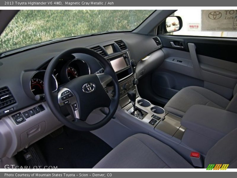 Magnetic Gray Metallic / Ash 2013 Toyota Highlander V6 4WD