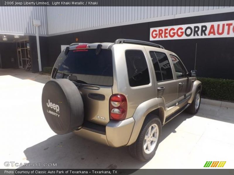 Light Khaki Metallic / Khaki 2006 Jeep Liberty Limited