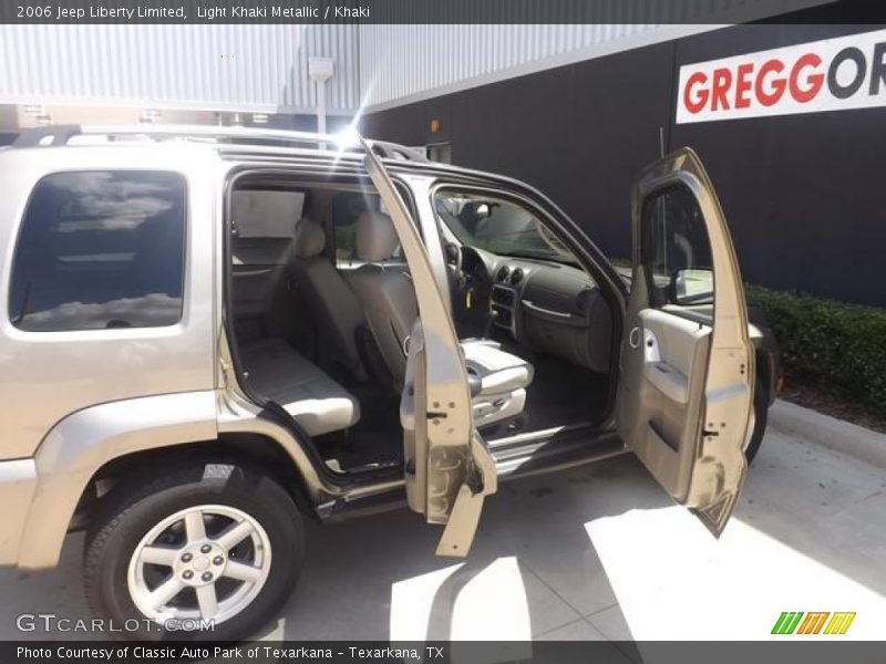 Light Khaki Metallic / Khaki 2006 Jeep Liberty Limited