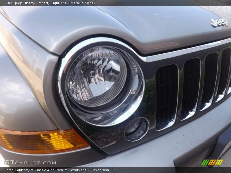 Light Khaki Metallic / Khaki 2006 Jeep Liberty Limited