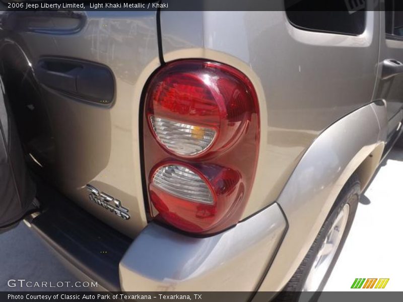 Light Khaki Metallic / Khaki 2006 Jeep Liberty Limited