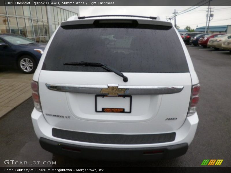 Summit White / Light Cashmere 2005 Chevrolet Equinox LT AWD