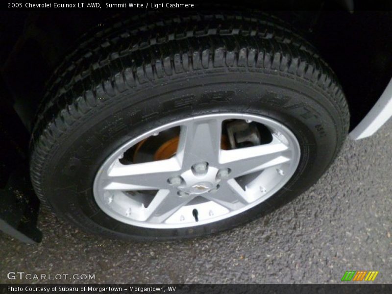 Summit White / Light Cashmere 2005 Chevrolet Equinox LT AWD