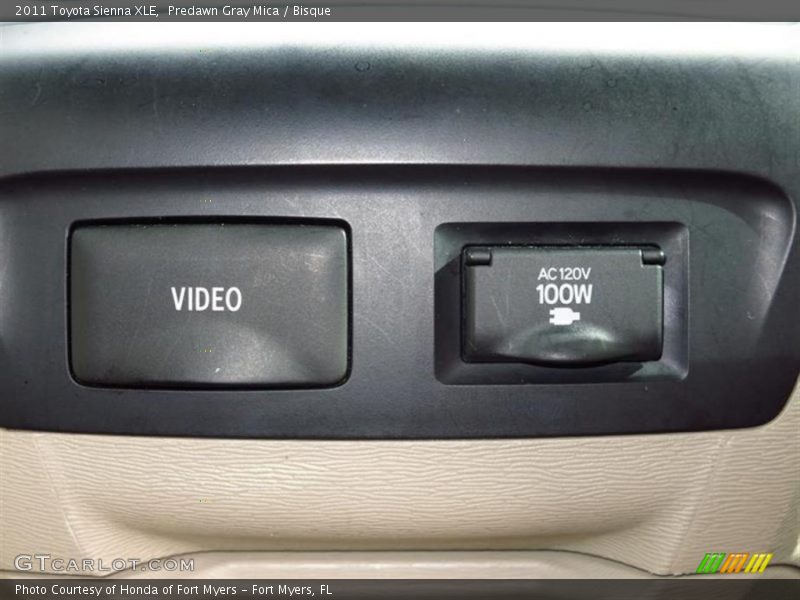 Predawn Gray Mica / Bisque 2011 Toyota Sienna XLE