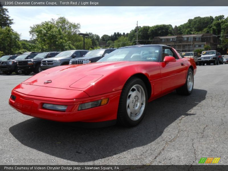 Torch Red / Light Beige 1996 Chevrolet Corvette Coupe