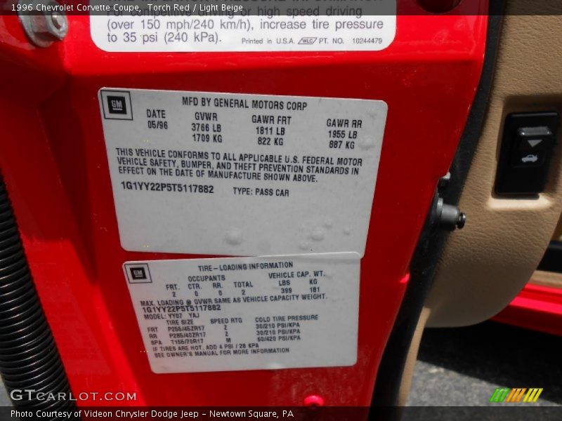 Torch Red / Light Beige 1996 Chevrolet Corvette Coupe