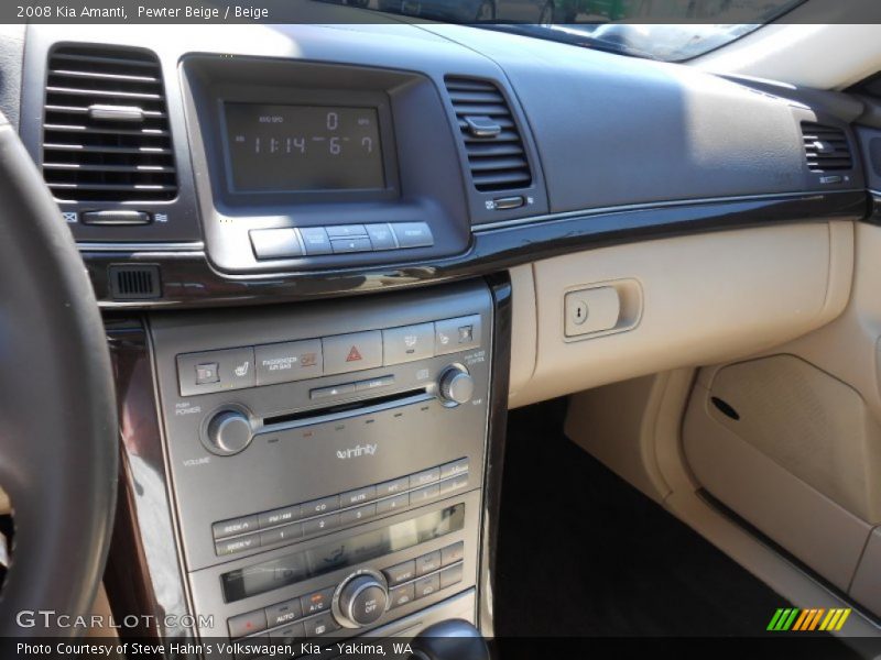 Pewter Beige / Beige 2008 Kia Amanti