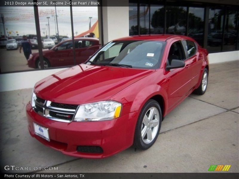 Redline 2-Coat Pearl / Black 2013 Dodge Avenger SE