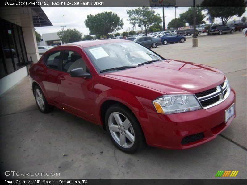 Redline 2-Coat Pearl / Black 2013 Dodge Avenger SE