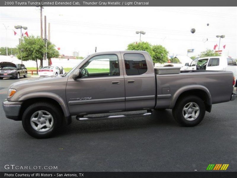 Thunder Gray Metallic / Light Charcoal 2000 Toyota Tundra Limited Extended Cab