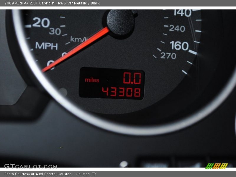 Ice Silver Metallic / Black 2009 Audi A4 2.0T Cabriolet
