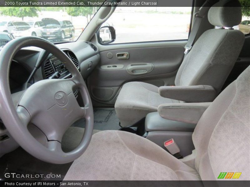 Thunder Gray Metallic / Light Charcoal 2000 Toyota Tundra Limited Extended Cab