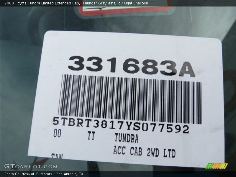 Thunder Gray Metallic / Light Charcoal 2000 Toyota Tundra Limited Extended Cab