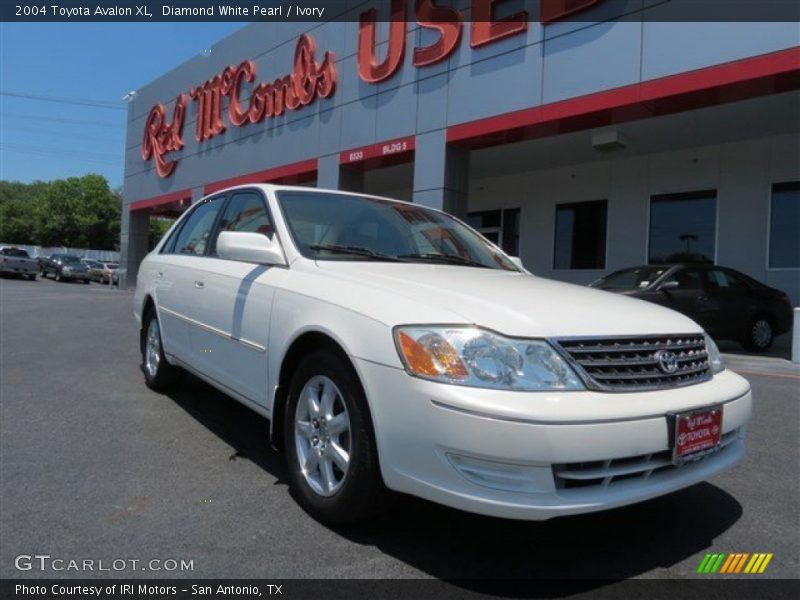 Diamond White Pearl / Ivory 2004 Toyota Avalon XL