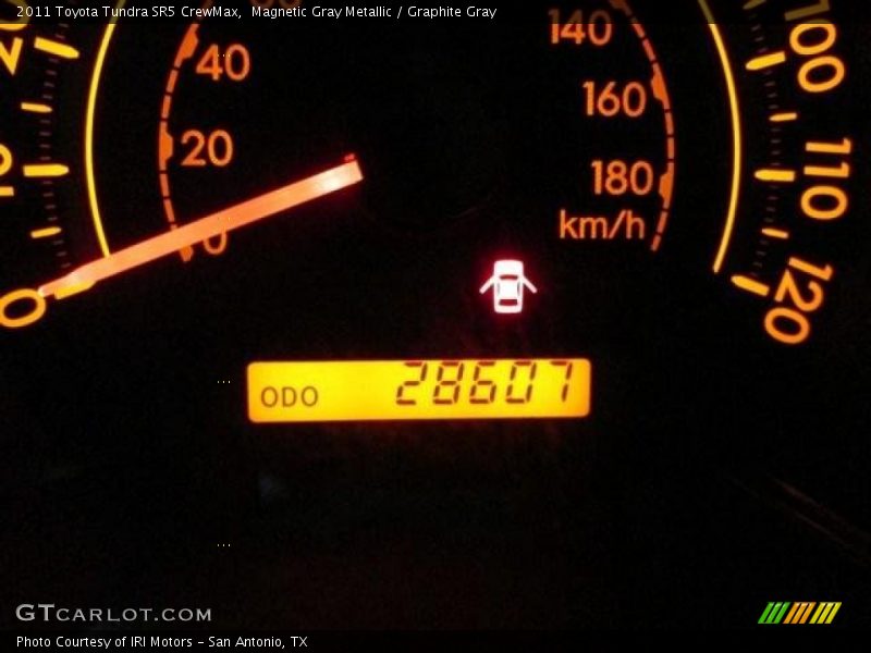 Magnetic Gray Metallic / Graphite Gray 2011 Toyota Tundra SR5 CrewMax