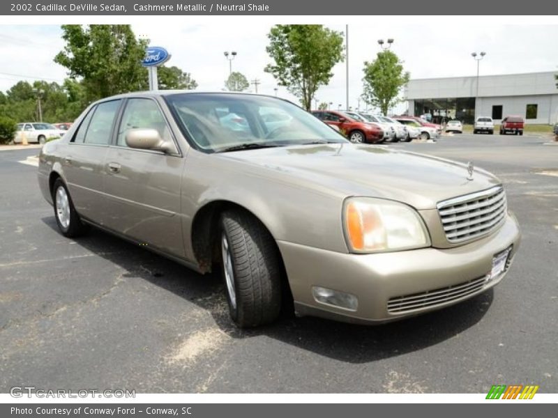Cashmere Metallic / Neutral Shale 2002 Cadillac DeVille Sedan