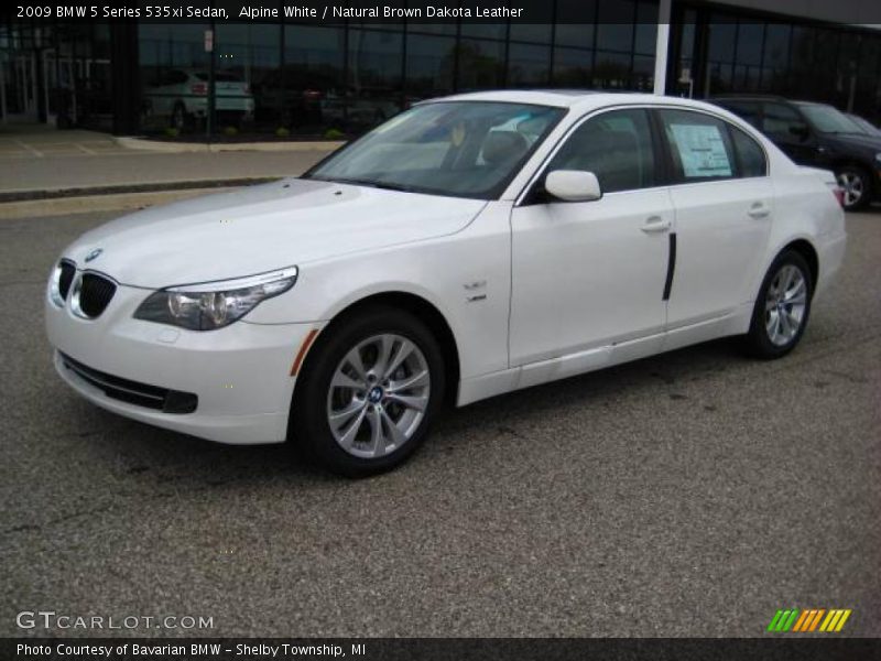 Alpine White / Natural Brown Dakota Leather 2009 BMW 5 Series 535xi Sedan