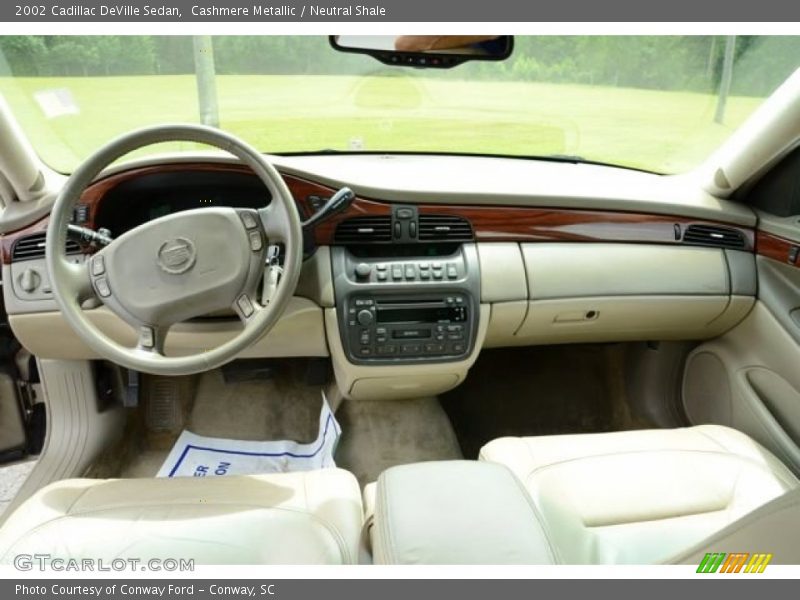 Cashmere Metallic / Neutral Shale 2002 Cadillac DeVille Sedan