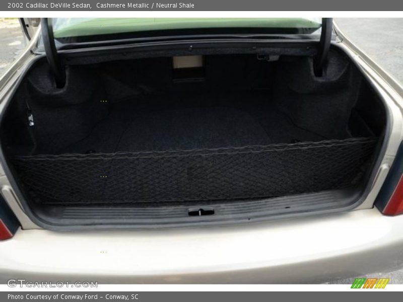 Cashmere Metallic / Neutral Shale 2002 Cadillac DeVille Sedan